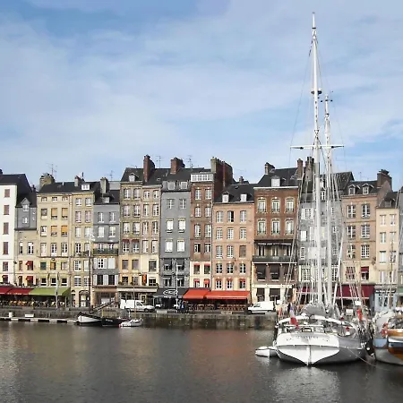 Apartament Cosy Studio In Near Harbour Honfleur