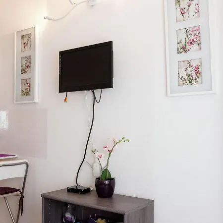 Apartament Cosy Studio In Near Harbour